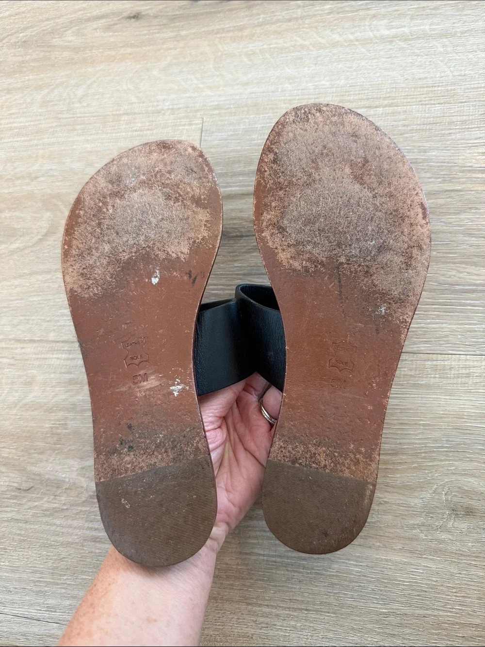 Tory Burch Black Leather Toe-Loop Slide Sandals